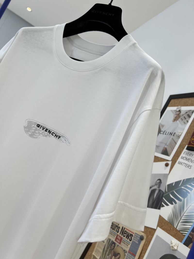 Givenchy T-Shirts